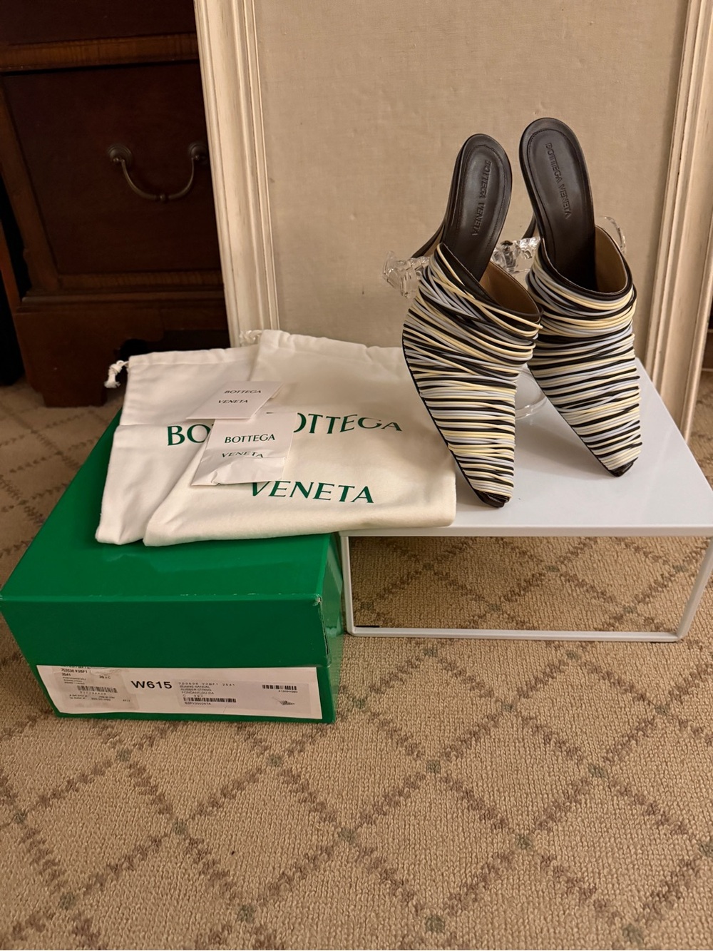 Bottega Veneta Bunnie Mule with rubber accents NIB 39